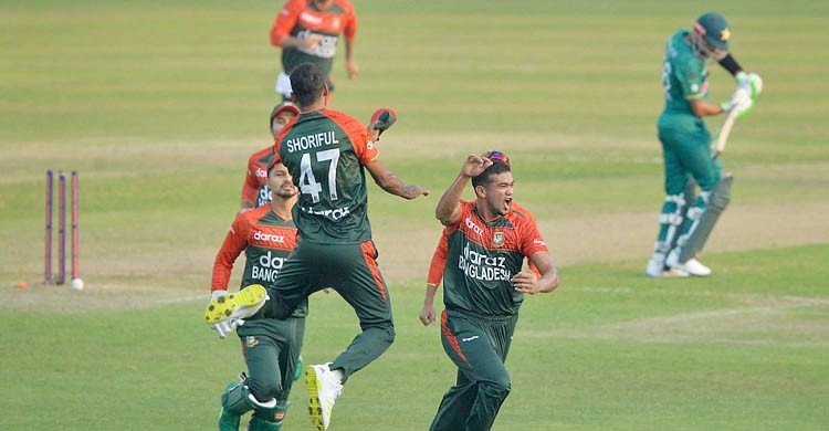 Bangladesh-ODI-Cricket-Team-ProthomKhabor-ProthomKhobor-BDNews-BanglaNews.jpg